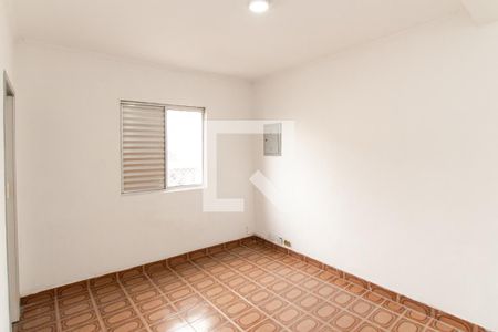 Suíte de casa para alugar com 3 quartos, 70m² em Parque Ramos Freitas, São Paulo
