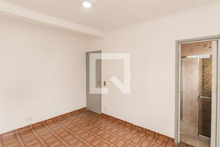Suíte de casa para alugar com 3 quartos, 70m² em Parque Ramos Freitas, São Paulo