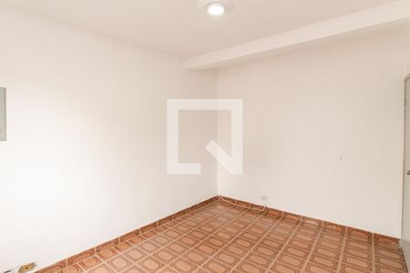 Suíte de casa para alugar com 3 quartos, 70m² em Parque Ramos Freitas, São Paulo