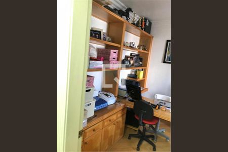 Casa à venda com 3 quartos, 232m² em Vila Prudente, São Paulo