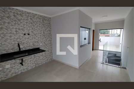 Casa à venda com 3 quartos, 160m² em Vila Carrão, São Paulo