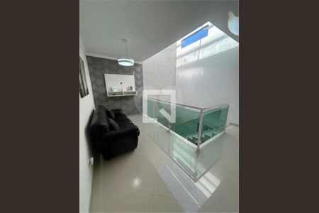 Casa à venda com 3 quartos, 164m² em Parque São Lucas, São Paulo