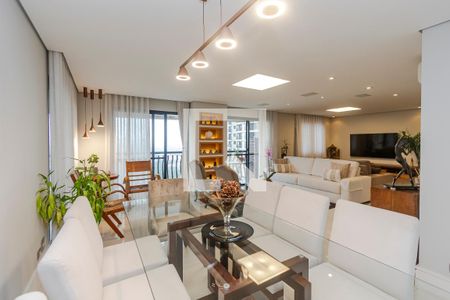 Sala de apartamento à venda com 3 quartos, 150m² em Santo Amaro, São Paulo