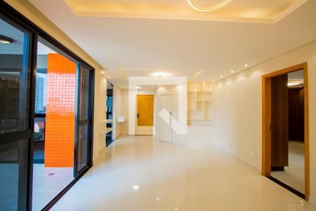 Sala de estar de apartamento para alugar com 3 quartos, 180m² em Vila Valparaíso, Santo André