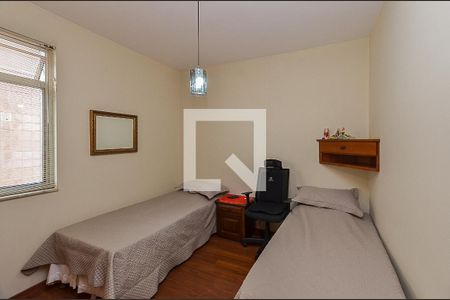 Quarto 1 de apartamento para alugar com 2 quartos, 99m² em Funcionários, Belo Horizonte