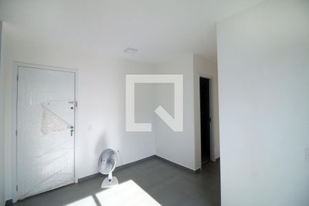 Sala de apartamento para alugar com 2 quartos, 42m² em Irajá, Rio de Janeiro