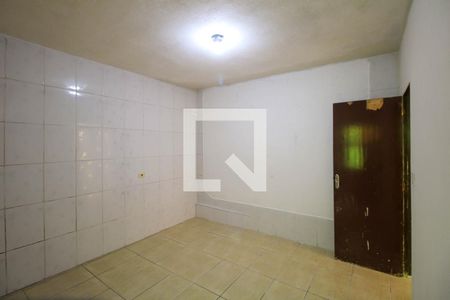 Quarto de casa para alugar com 1 quarto, 50m² em Jardim Três Marias, São Paulo