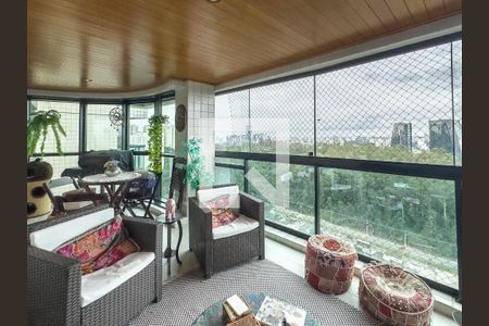 Foto 10 de apartamento para alugar com 4 quartos, 160m² em Jardim Morumbi, São Paulo