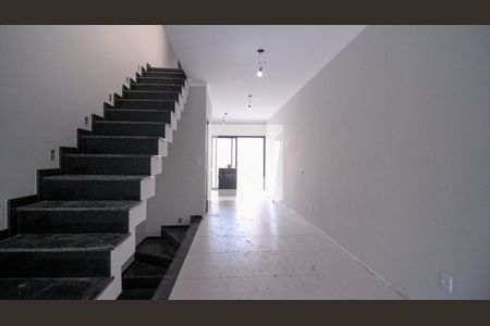 Sala de casa à venda com 3 quartos, 125m² em Jardim Panorama (Zona Leste), São Paulo