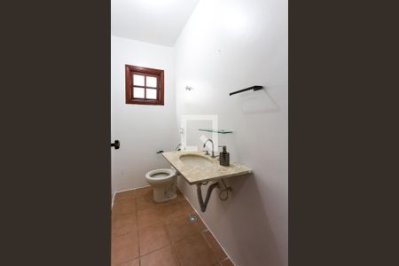 lavabo  de casa para alugar com 3 quartos, 175m² em Jardim Lar Sao Paulo, São Paulo
