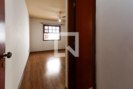 suíte 1 de casa para alugar com 3 quartos, 175m² em Jardim Lar Sao Paulo, São Paulo