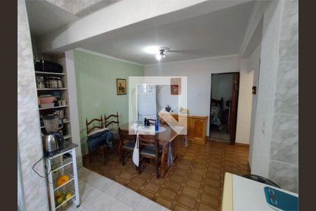 Casa à venda com 3 quartos, 126m² em Vila Ema, São Paulo