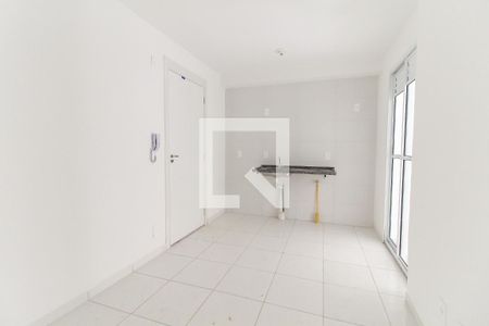 Sala/Cozinha de apartamento para alugar com 2 quartos, 35m² em Vila Brasil, São Paulo