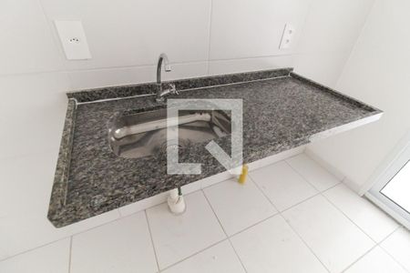 Sala/Cozinha de apartamento para alugar com 2 quartos, 35m² em Vila Brasil, São Paulo