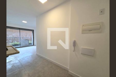 Sala/Cozinha de apartamento para alugar com 1 quarto, 43m² em Indianópolis, São Paulo