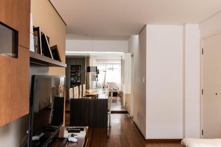 Sala 1 de apartamento à venda com 3 quartos, 200m² em Buritis, Belo Horizonte