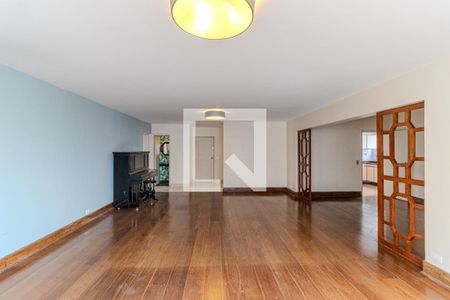 Sala de apartamento à venda com 3 quartos, 167m² em Higienópolis, São Paulo