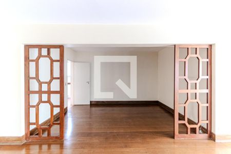 Sala de apartamento à venda com 3 quartos, 167m² em Higienópolis, São Paulo