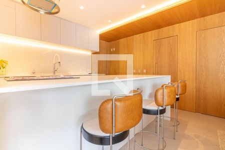 Sala de apartamento para alugar com 2 quartos, 109m² em Vila Nova Conceição, São Paulo