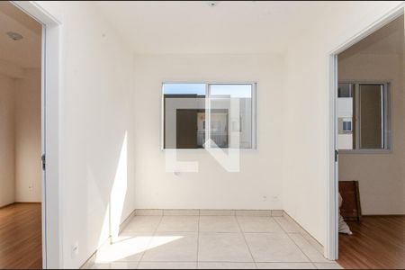 Sala de apartamento para alugar com 2 quartos, 38m² em Parque Pan Americano, São Paulo