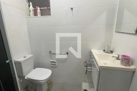 Banheiro de casa para alugar com 1 quarto, 101m² em Vila Rosário, Duque de Caxias