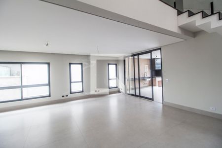 Sala  de casa de condomínio à venda com 4 quartos, 502m² em Cidade Tamboré, Santana de Parnaíba