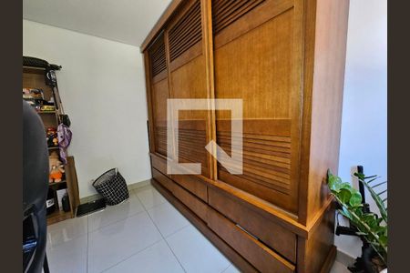Quarto 1 de casa de condomínio à venda com 3 quartos, 157m² em Jardim São Luís, São Paulo