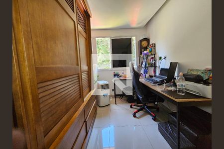 Quarto 1 de casa de condomínio à venda com 3 quartos, 157m² em Jardim São Luís, São Paulo