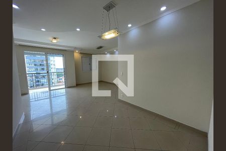 Sala de apartamento para alugar com 2 quartos, 77m² em Jardim Ester, São Paulo