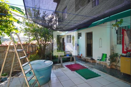 Quarto 2 - Vista de casa à venda com 3 quartos, 168m² em Jardim Carvalho, Porto Alegre