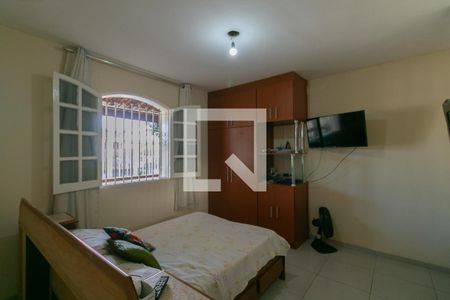 Casa à venda com 3 quartos, 360m² em Santa Rosa, Belo Horizonte