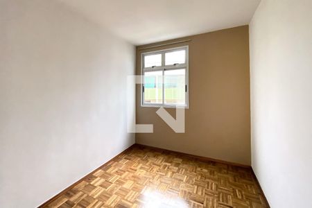 Quarto 1 de apartamento para alugar com 3 quartos, 75m² em Estoril, Belo Horizonte