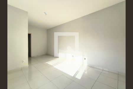 Sala de apartamento à venda com 4 quartos, 90m² em Taquara, Rio de Janeiro