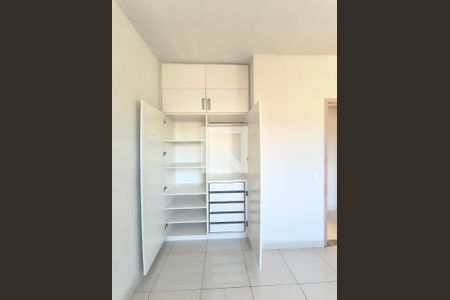 Quarto 1 de apartamento à venda com 4 quartos, 90m² em Taquara, Rio de Janeiro