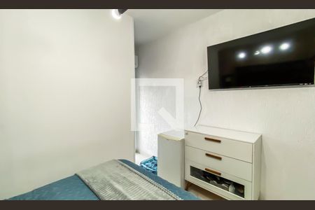 Suíte de casa para alugar com 3 quartos, 135m² em Vila Frugoli, São Paulo