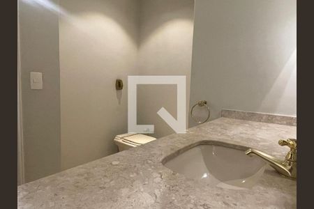 Banheiro de apartamento para alugar com 5 quartos, 238m² em Itaim Bibi, São Paulo