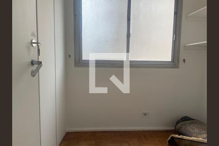 Quarto de apartamento para alugar com 5 quartos, 238m² em Itaim Bibi, São Paulo