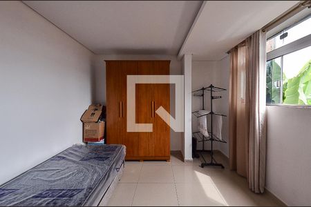 Quarto 1 Casa 1 de casa para alugar com 6 quartos, 75m² em Renascença, Belo Horizonte
