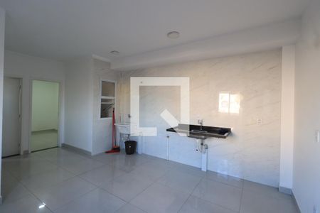 Sala/Cozinha de apartamento para alugar com 2 quartos, 38m² em Vila Matilde, São Paulo