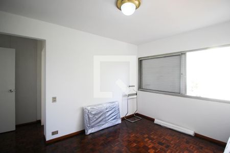 Suíte  de apartamento para alugar com 3 quartos, 110m² em Itaim Bibi, São Paulo