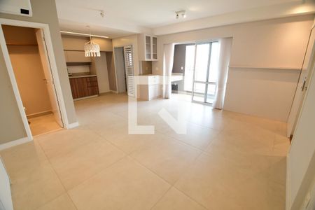 Sala de apartamento para alugar com 2 quartos, 92m² em Cambuí, Campinas