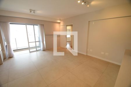 Sala de apartamento para alugar com 2 quartos, 92m² em Cambuí, Campinas