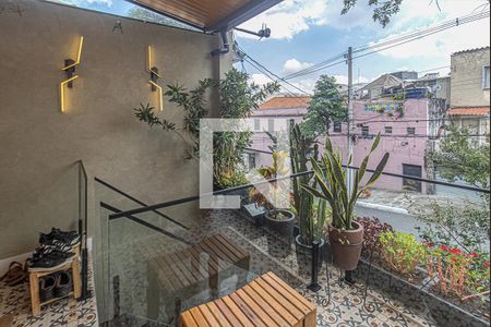 sacada_2 de casa à venda com 2 quartos, 150m² em Aclimação, São Paulo