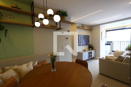 sala  de apartamento à venda com 2 quartos, 64m² em Vila Andrade, São Paulo