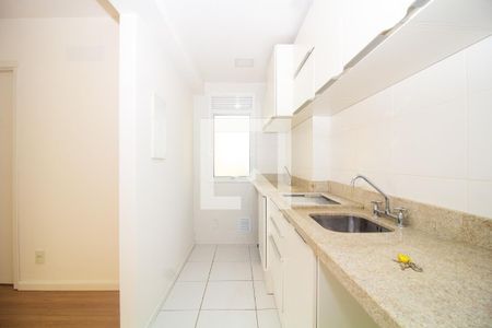 Cozinha de apartamento para alugar com 3 quartos, 77m² em Marechal Rondon, Canoas