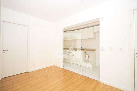 Sala de apartamento para alugar com 3 quartos, 77m² em Marechal Rondon, Canoas