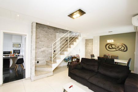 Apartamento para alugar com 4 quartos, 247m² em Padre Eustáquio, Belo Horizonte