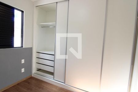 Quarto de apartamento à venda com 2 quartos, 57m² em Floresta, Belo Horizonte