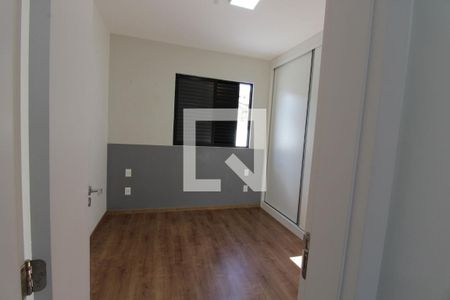 Quarto de apartamento à venda com 2 quartos, 57m² em Floresta, Belo Horizonte
