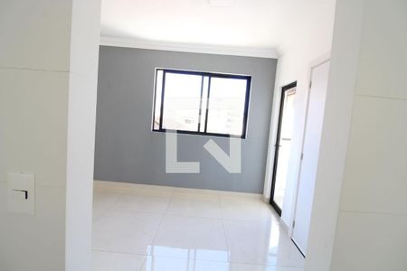 Sala de apartamento à venda com 2 quartos, 57m² em Floresta, Belo Horizonte